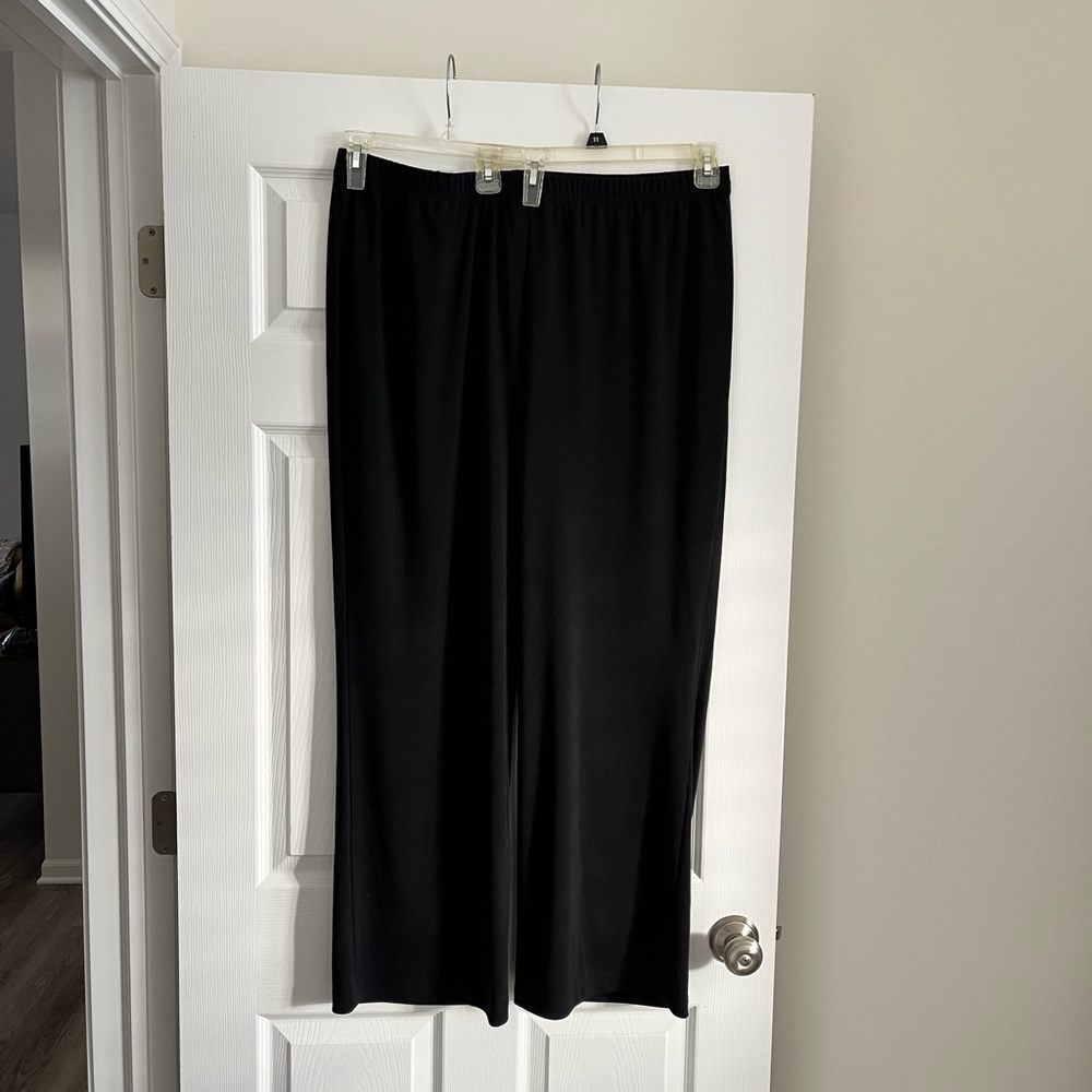 Chic Black Wide-Leg Women's Pants